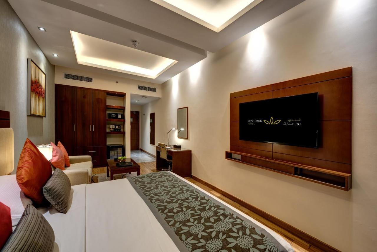 Rose Park - Al Barsha, Opposite Metro Station Отель